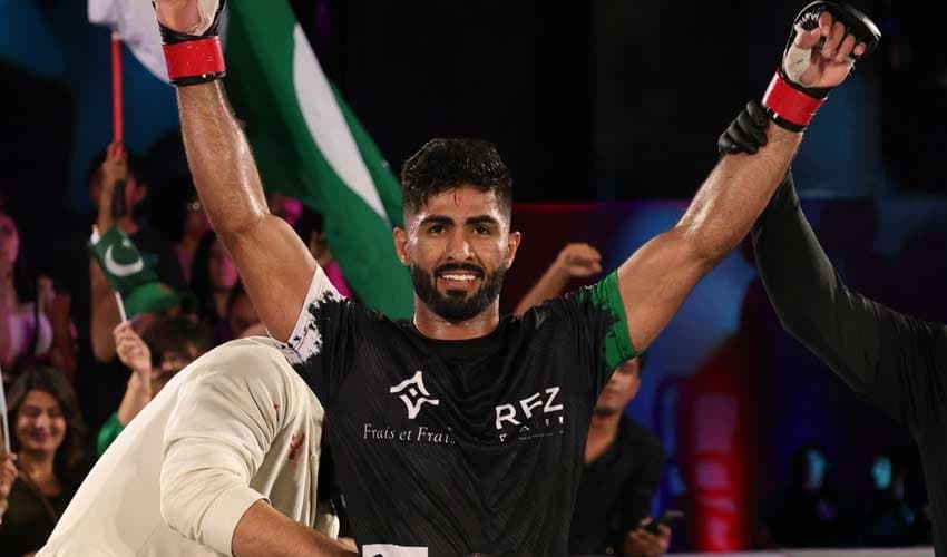 PM promises financial reward for boxer Shahzaib Rindh (Courtesy: File)