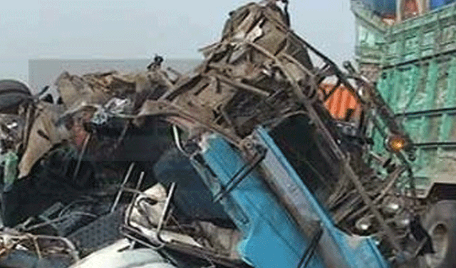 6 dead, 18 injured in bus–trailer collision near Kot Addu (Courtesy: File)