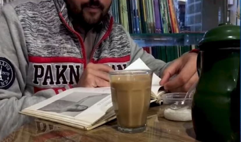 Unique café in Peshawar blends tradition, modernity (Courtesy: Online)