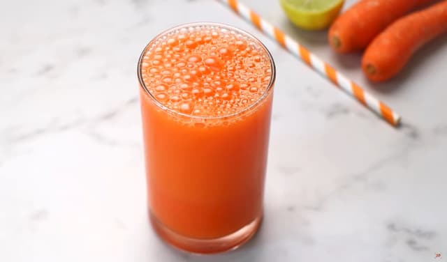 Health experts debunk myth of carrot juice as solution for rapid hair growth (Courtesy: Online)