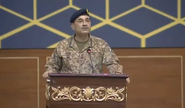 Terrorists backed by Afghan Taliban harm civilians, children: CDF Asim Munir (Courtesy: screengrab)
