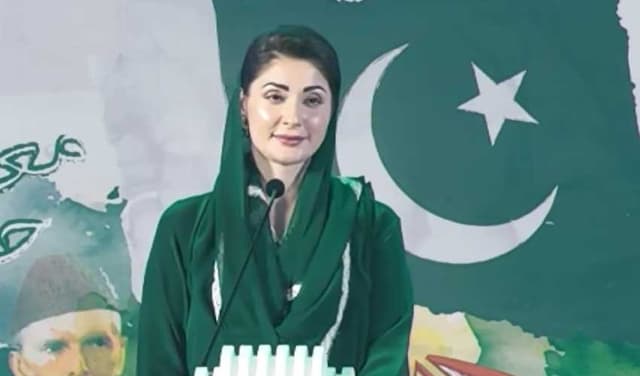 CM Maryam dedicates Independence Day to Nawaz, armed forces (Courtesy: screengrab)