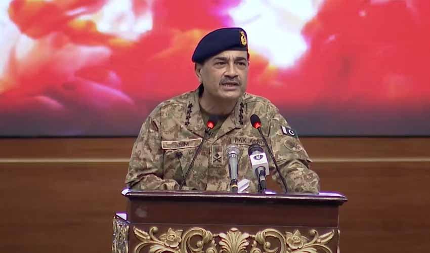 Chief of Army Staff General Asim Munir addresses the participants of the Overseas Pakistanis Convention in Islamabad. Chief of Army Staff General Asim Munir addresses the participants of the Overseas Pakistanis Convention in Islamabad.