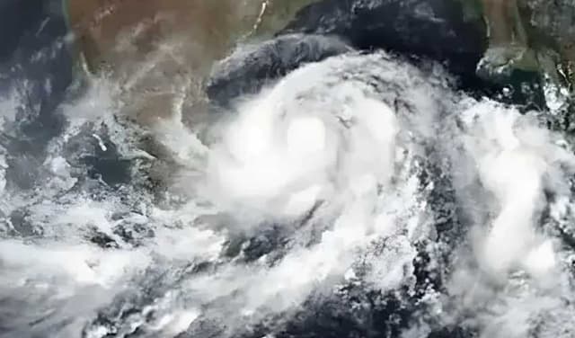 Cyclone Shakti weakens to low-pressure area (Courtesy: File)