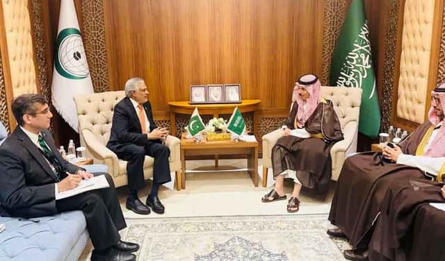 Photo: Foreign Office