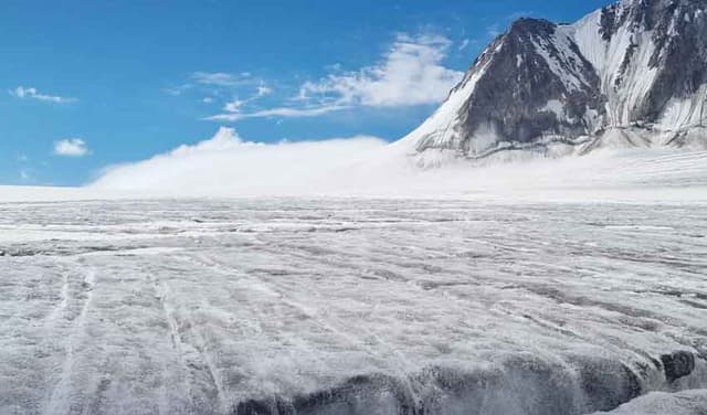 Darkot Glacier, Ghizer