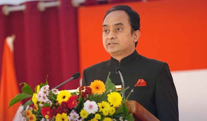 Dr Satyanjal Pandey