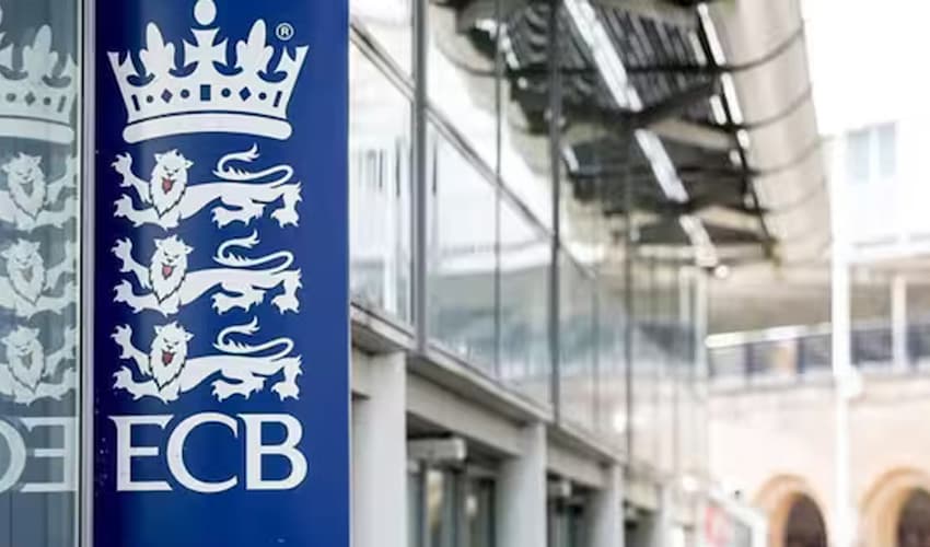 Trescothick says England need to improve ODI rankings (Courtesy: Online)