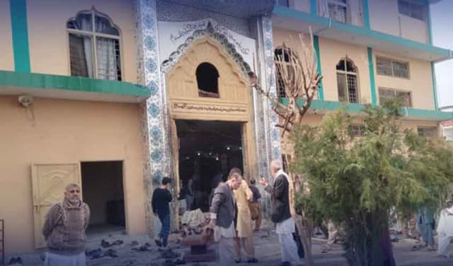 31 martyred, 160 injured in suicide blast at Islamabad mosque (Courtesy: File)