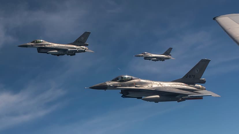 F 16