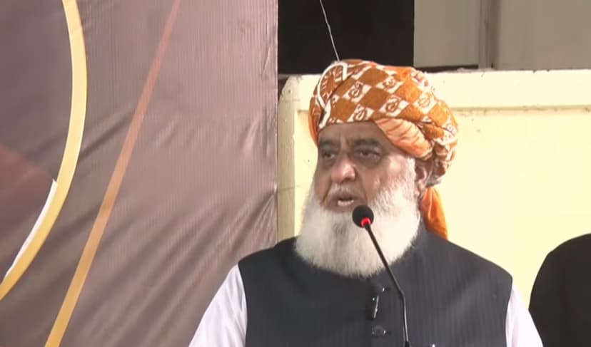 Fazlur says seminaries being forced under education ministry (Courtesy: File)