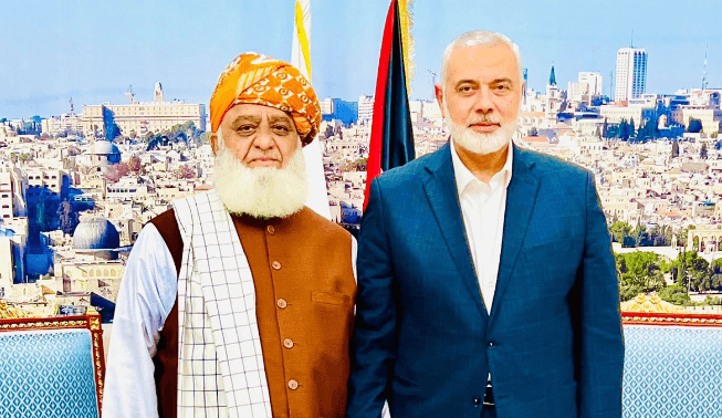 JUIF cheif Fazlur Rehman with Hamas leader