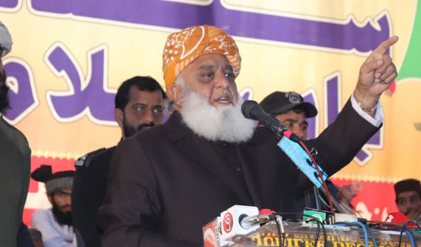 JUI-F to take key decisions on election ‘rigging’ in Karachi huddle – File