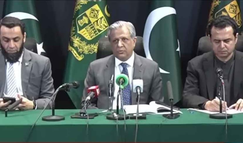 Pakistan exposes Indian plot: Spy fisherman arrested; confession aired (Courtesy:Screengrab)