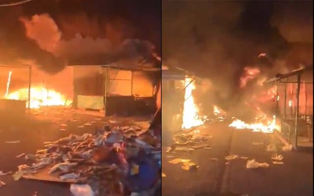 Fire engulfs Sunday Bazaar in Islamabad's Sector H-9 (Courtesy: File)