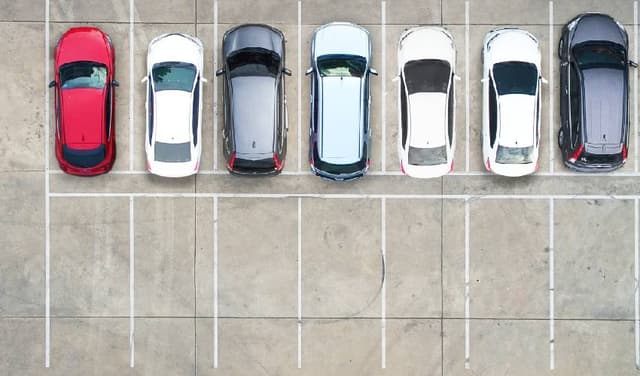 Free car parking in UAE
