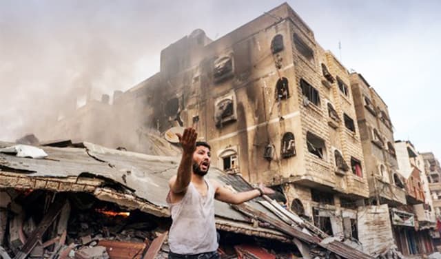 Gaza City bombing. Photo: AFP