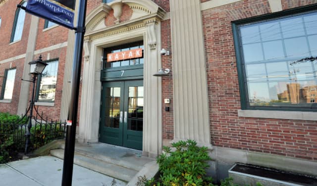 Macon-Bibb County Commission approves explosive New Year’s Eve celebration with demolition of old hotel (Courtesy: File)
