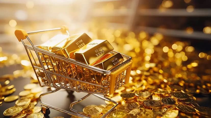 Gold gains Rs1,300 per tola amid rise in global bullion market (Courtesy: File)