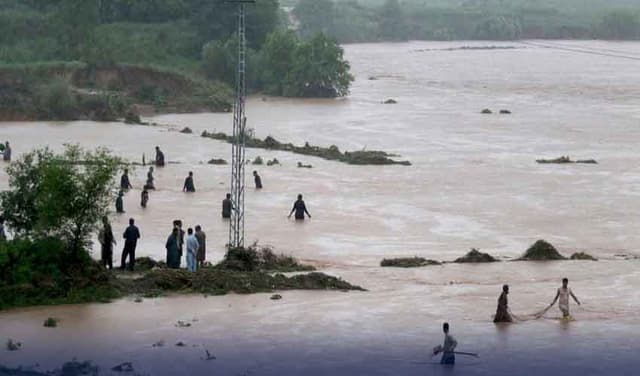 Elderly man dies after floodwaters sweep through Gujranwala (Courtesy: File)