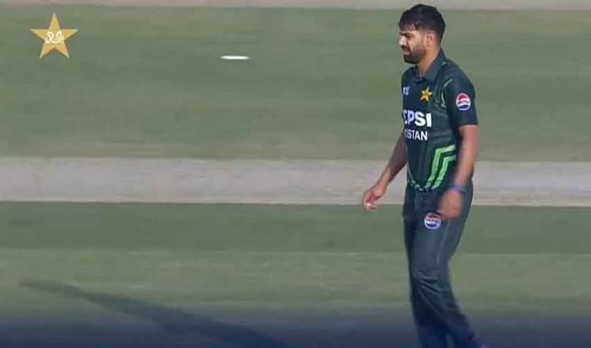 Haris Rauf exits field due to rib pain during tri-nation series opener (Courtesy: Online)