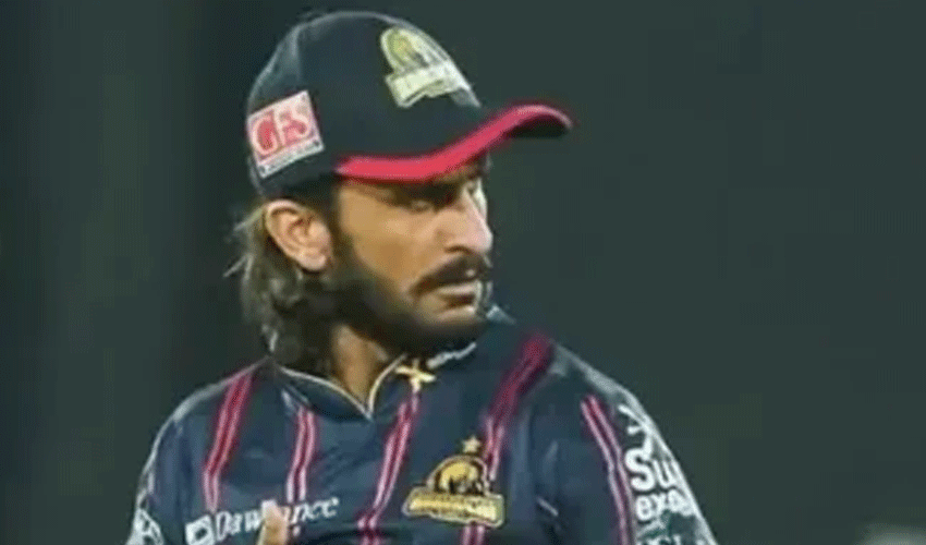 Suspect who snatched handbag from Hasan Ali’s mother arrested (Courtesy: Online) problems, says Hasan Ali (Courtesy: Online) Suspect who snatched handbag from Hasan Ali’s mother arrested (Courtesy: Online) problems, says Hasan Ali (Courtesy: Online)