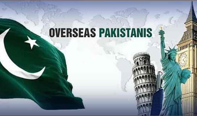 Govt ends cash fees for Pakistanis going abroad for work (Courtesy: Online)