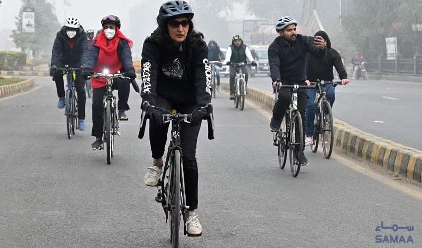 Lahore smog and cycling