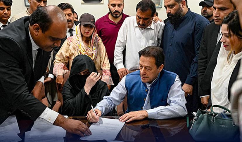 Imran allowed meeting with Bushra Bibi after eye operation (Courtesy: File)