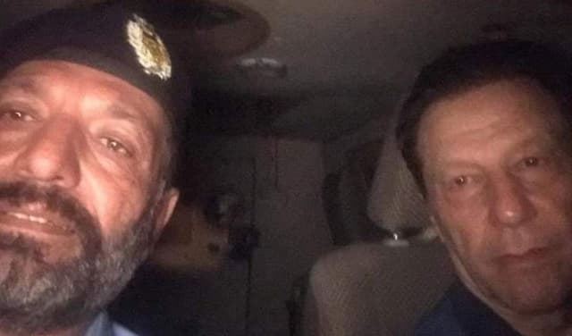Imran Khan selfie