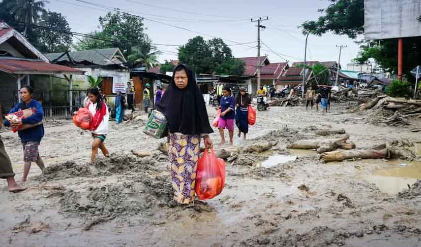 Indonesia flash floods