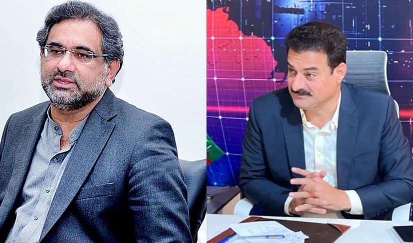 From left to right: Shahid Khaqan Abbasi and Sadaqat Abbasi – Files