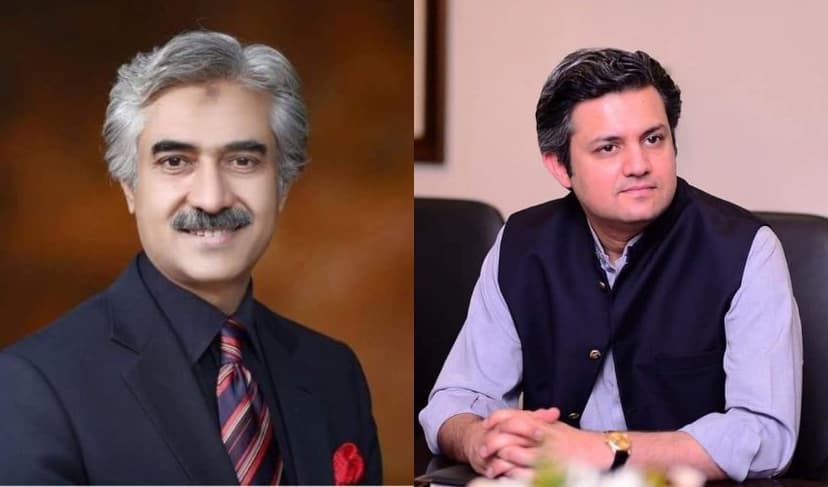From left to right: Mian Aslam Iqbal and Hammad Azhar – Files