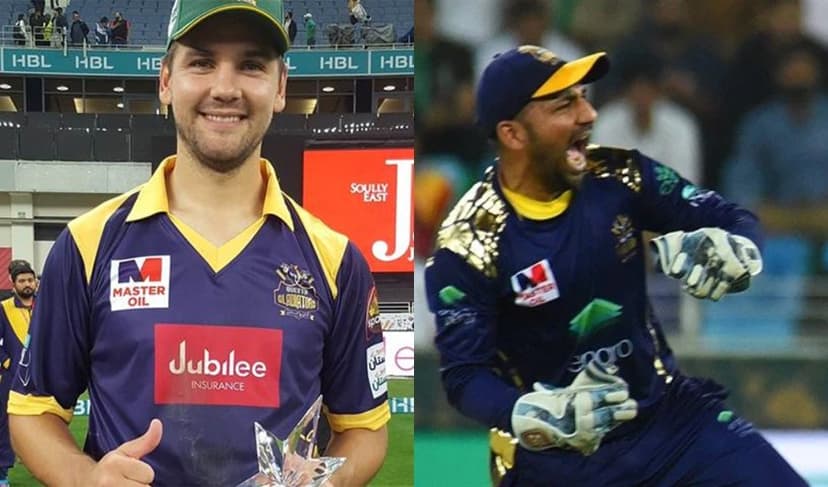 From left to right:  Rilee Rossouw and Sarfaraz Ahmed – Files