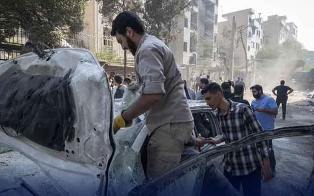 128 killed, 900 injured in Israeli strikes: Iranian health ministry (Courtesy: Online)