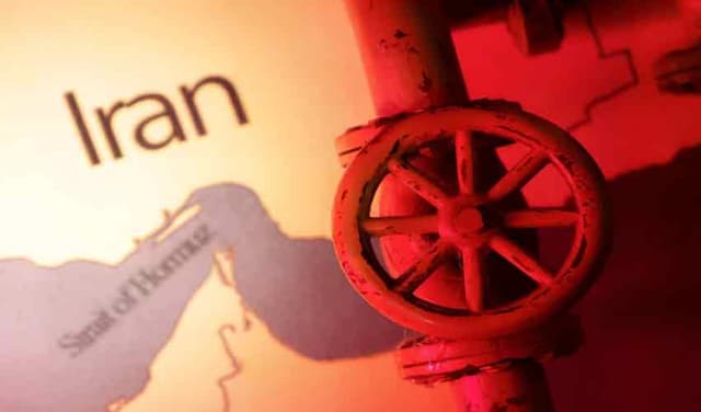 Iran sets up new authority for Strait of Hormuz shipping control (Courtesy: File)