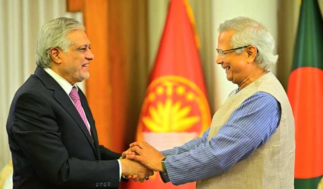 Pakistan, Bangladesh discuss revival of long-standing connections (Courtesy: @ForeignOfficePk)