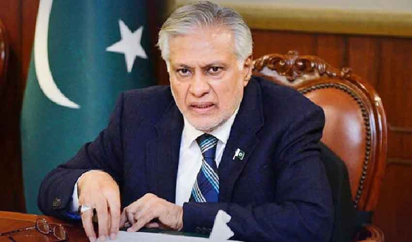 Dar holds talks with Egyptian, Azeri FMs on Gaza (Courtesy: File) Dar holds talks with Egyptian, Azeri FMs on Gaza (Courtesy: File)