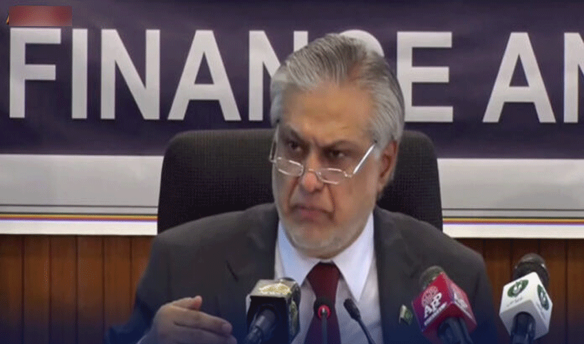 Dar informs Afghan foreign minister of India’s provocative actions (Courtesy: Online)
