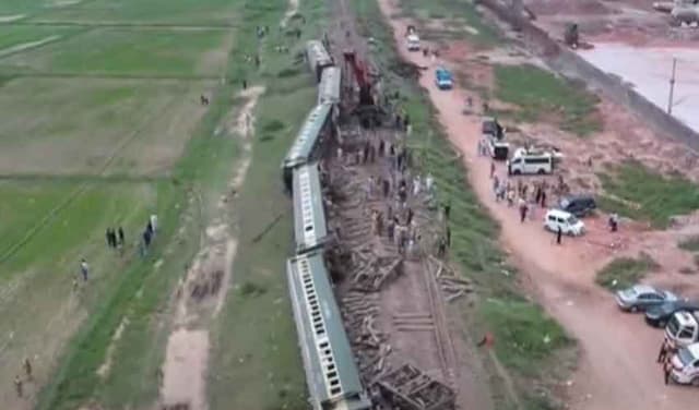 Islamabad Express accident