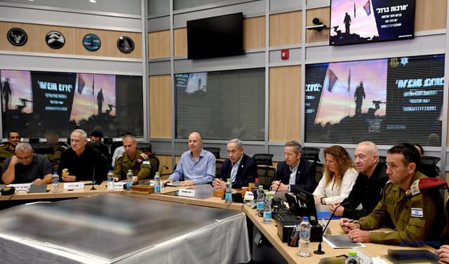 Israel cabinet Hamas conflict
