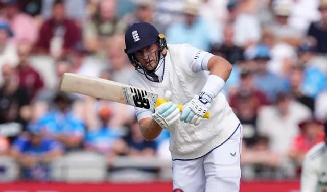 England ace batter Root rules Test rankings (Courtesy: Online)