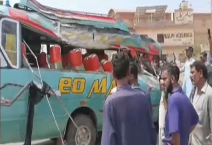 KArachi coaster accident