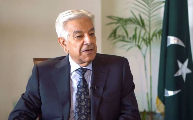 Asif calls for political committee in Balochistan to isolate terrorist elements (Courtesy: File)