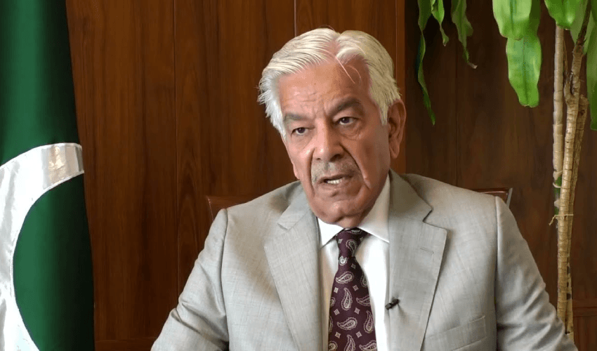 Pakistan seeks written accord in talks with Afghanistan: Asif (Courtesy: File)