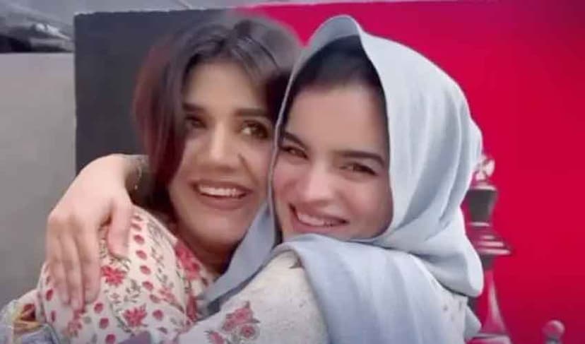 Kiran Ashfaque and Aliza Sultan