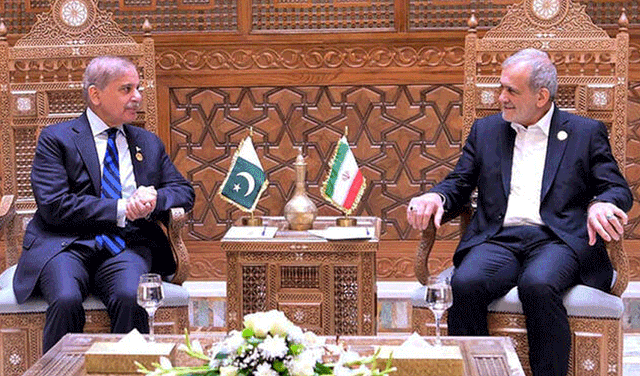 Iran-Israel conflict: Pakistan's PM Shehbaz urges diplomacy in call with Iranian president (Courtesy: Online)