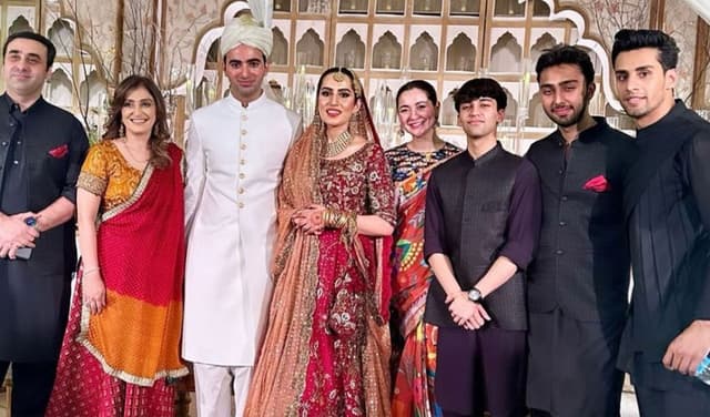 Momin Saqib's sister's wedding