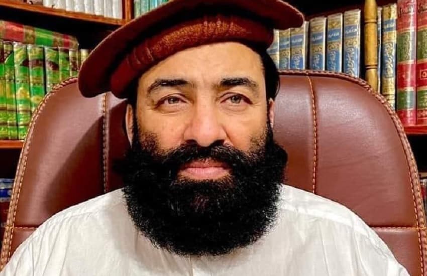 Lashkar-e-Islam founder Mufti Munir Shakir succumbs to injuries in Peshawar bomb blast (Courtesy: Online)