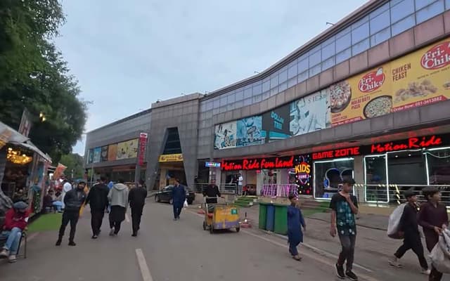 muree-mall-road